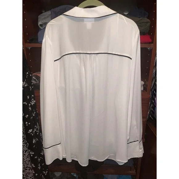Liz Claiborne Womens White Black Piping Button Front Long Sleeve Blouse Top 2X - Picture 2 of 7